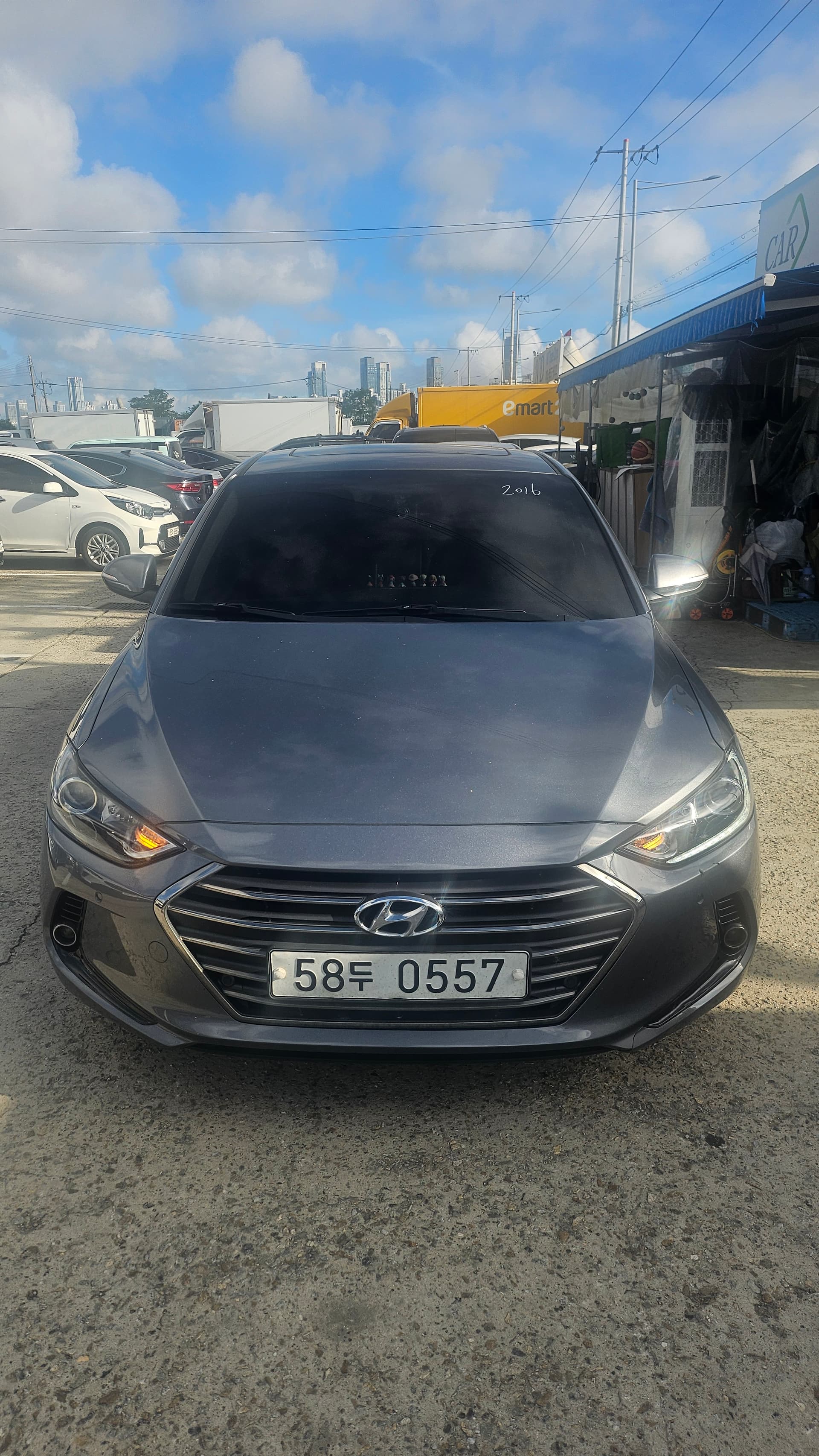 Hyundai Elantra (Avante)